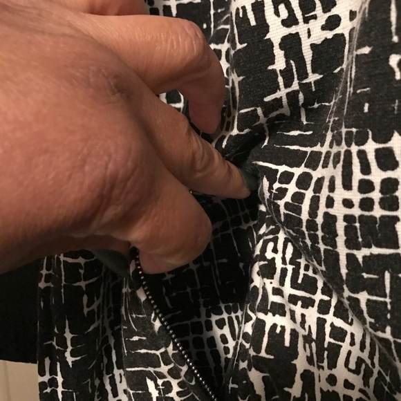 Jacket - Picture 2 of 3